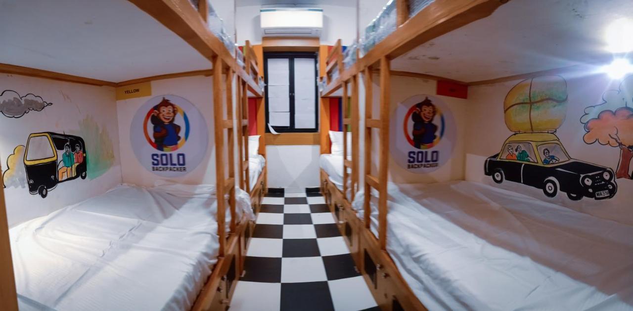 Хостел Solo Backpacker Мумбаї Екстер'єр фото